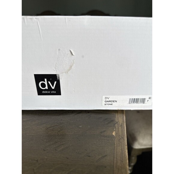 Dolce Vita Garden Chelsea Boot 7 Stone Beige Suede Chelsea Chunky Lug Platform - Picture 5 of 5